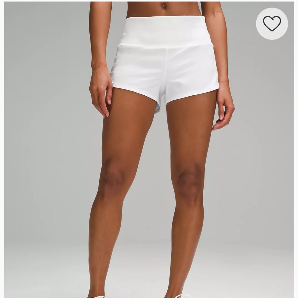 Lululemon high rise 2.5 in size 6 speed ups - great condition (barely worn)